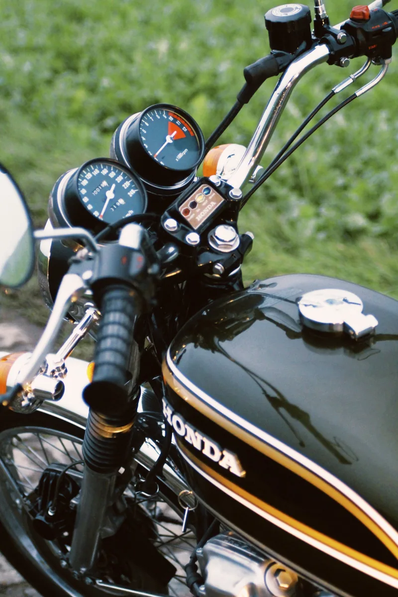 Honda CB750, dashboard detail